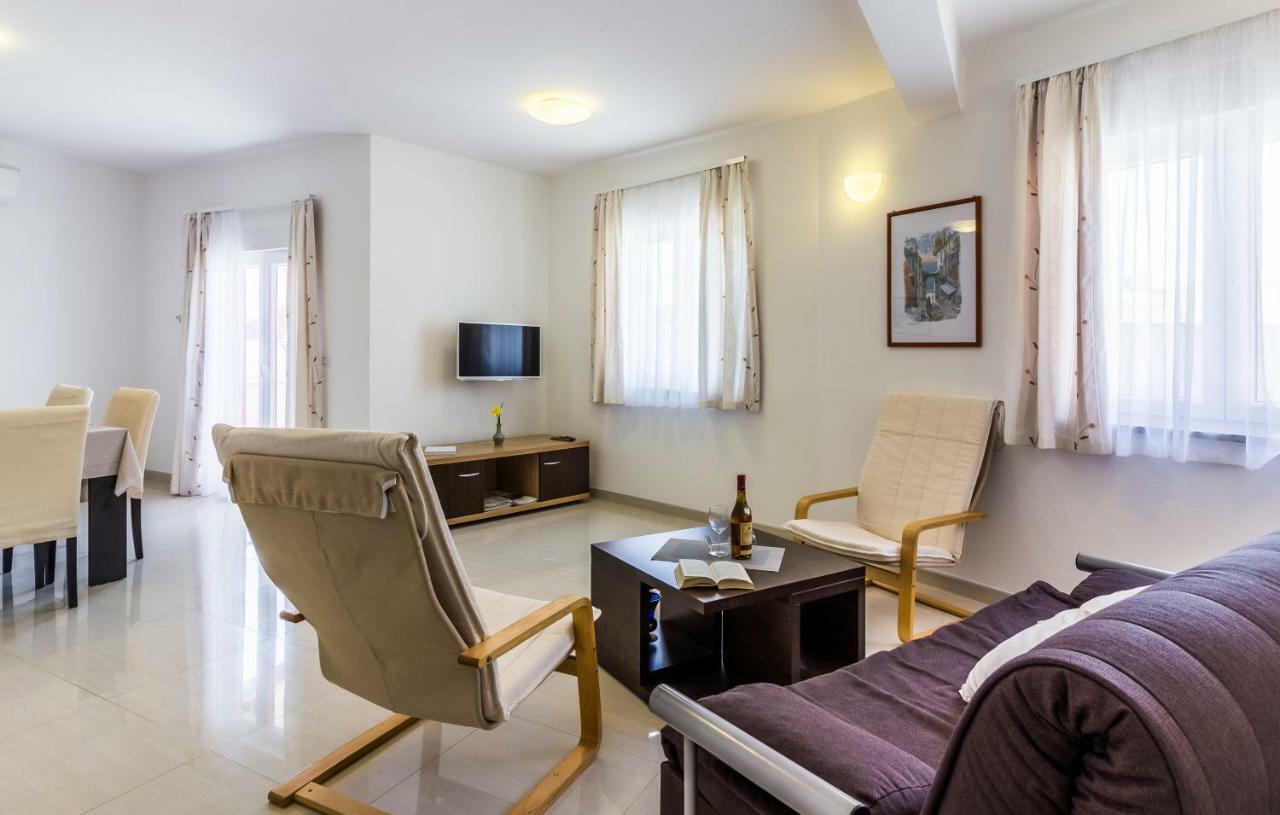 Apartman Kp Μεντουλίν Εξωτερικό φωτογραφία