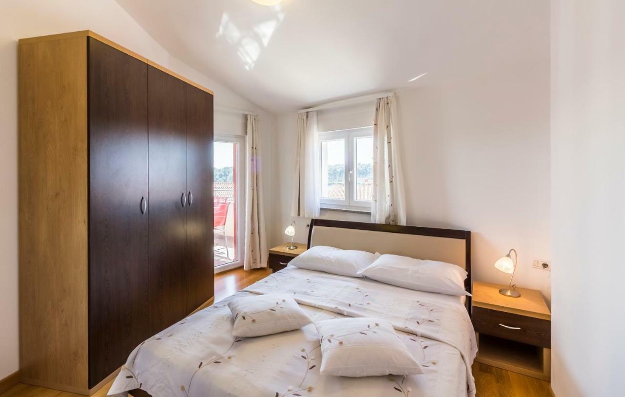 Apartman Kp Μεντουλίν Εξωτερικό φωτογραφία