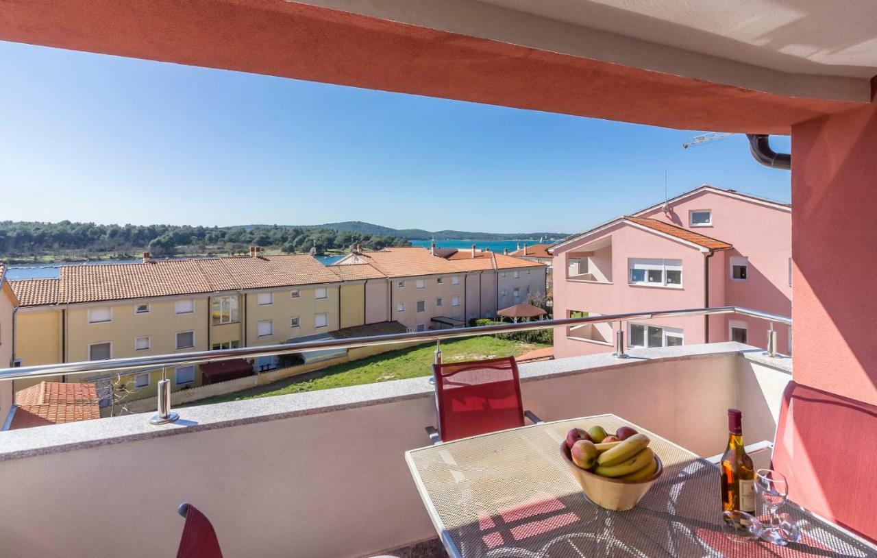 Apartman Kp Μεντουλίν Εξωτερικό φωτογραφία
