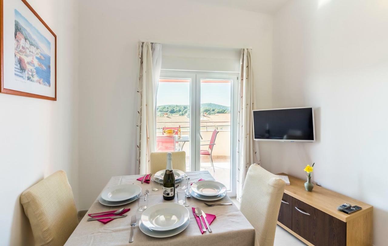 Apartman Kp Μεντουλίν Εξωτερικό φωτογραφία