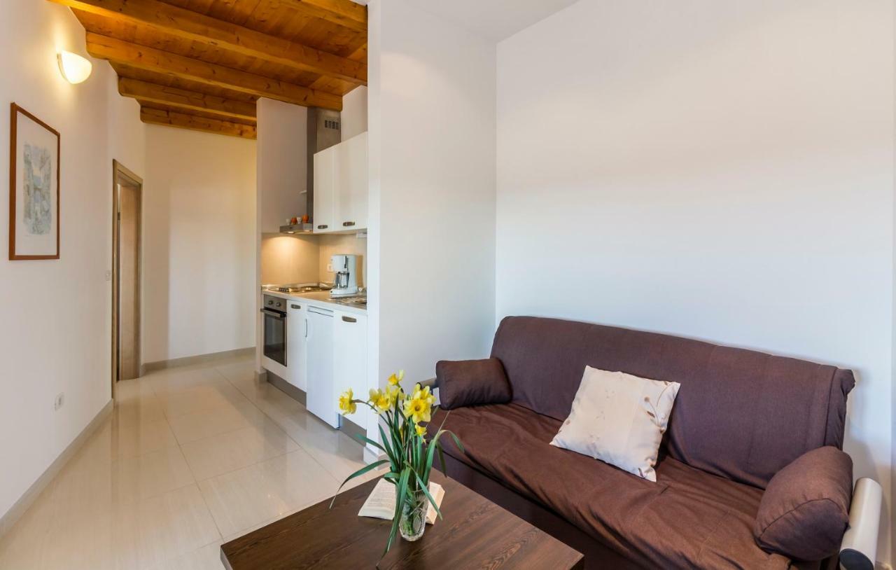 Apartman Kp Μεντουλίν Εξωτερικό φωτογραφία